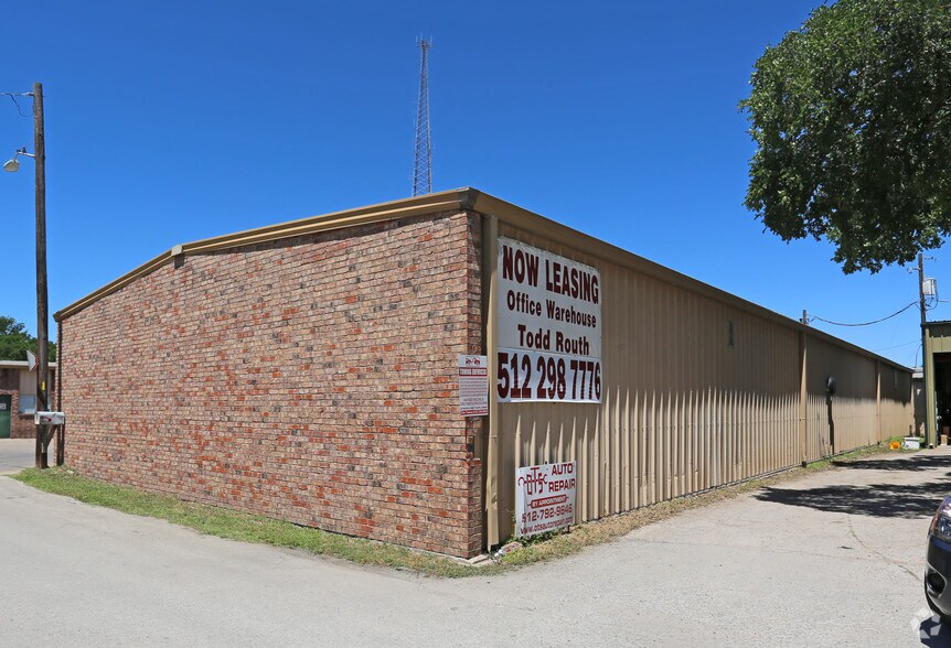 More Photos Of 13200 Pond Springs Rd, Austin Unknown For Lease