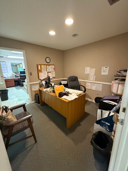 More Photos Of 28960 US Highway 19 N, Clearwater Medical For Sale