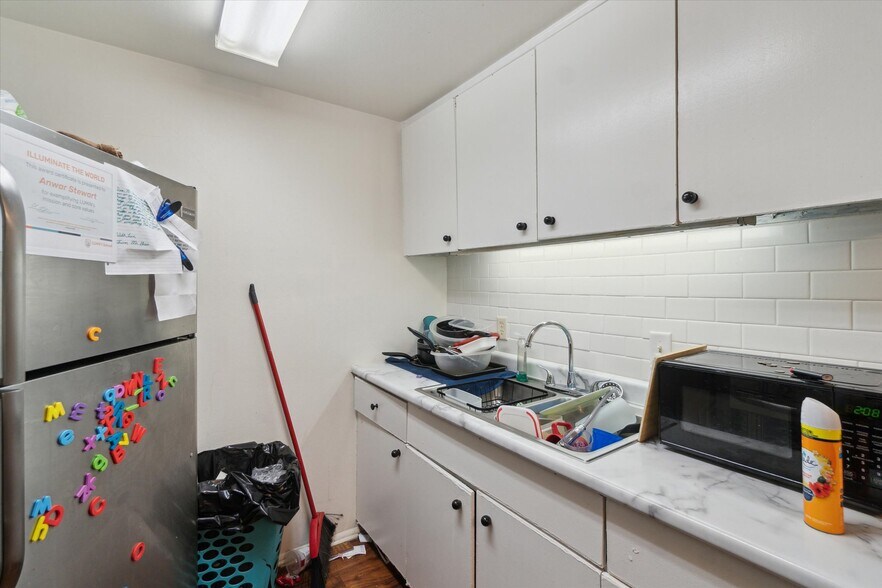 More Photos Of 4248 N 76th St, Milwaukee Storefront Retail Residential For Sale