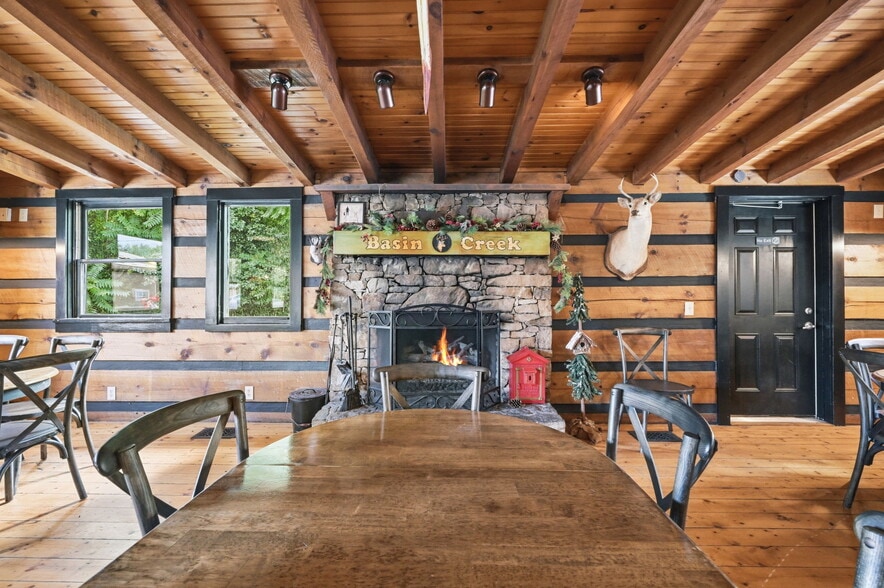 More Photos Of 2000 N Bridge St, Elkin Restaurant For Sale