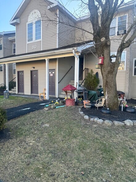 More Photos Of Capital Woods, Albany Apartments For Sale