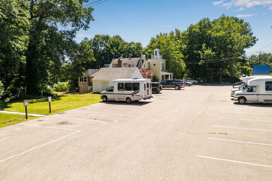More Photos Of 2589 Boston Rd, Wilbraham Restaurant For Sale