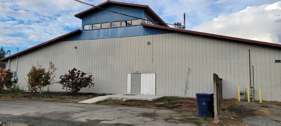 More Photos Of 3511 136th St NE, Marysville Manufacturing For Lease