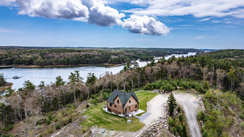 More Photos Of 232 Mountain Rd, West Bath Specialty For Sale