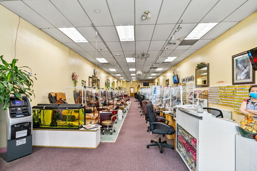 More Photos Of , Roxbury Unknown For Sale