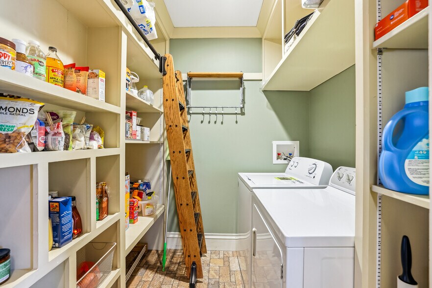 More Photos Of 1 Old Manchester Rd, Raymond Multifamily For Sale