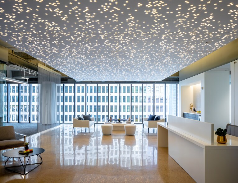 More Photos Of 711 Louisiana St, Houston Office For Lease