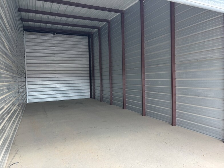 More Photos Of 12937 Oatman hwy, Topock Self Storage For Sale