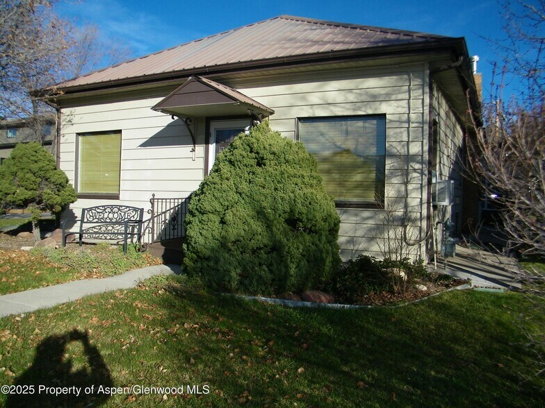 More Photos Of 758 Railroad Ave, Rifle Office For Sale
