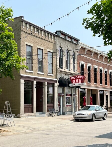More Photos Of 15 S Indiana St, Greencastle Storefront Retail Office For Sale