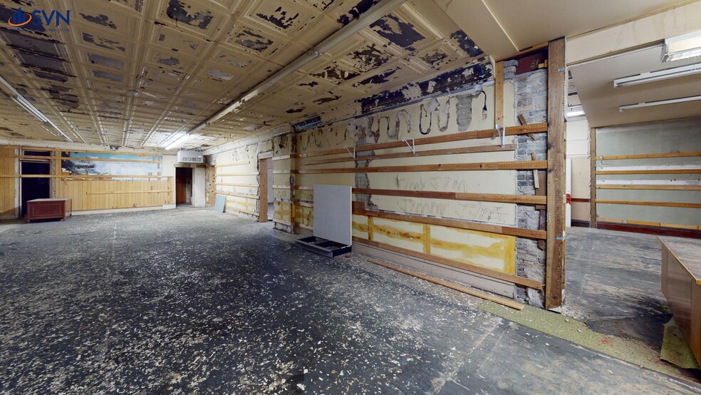 More Photos Of 220-222 W State St, Geneva Storefront For Sale