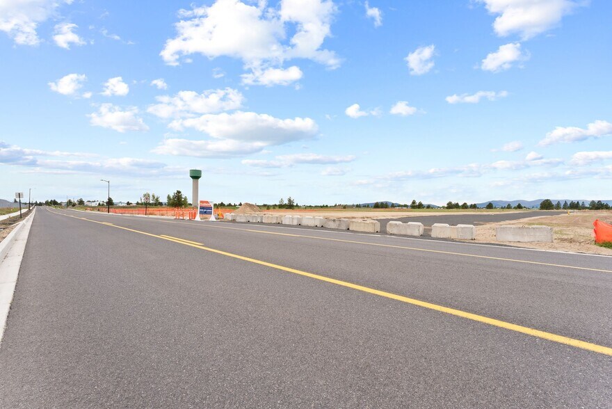 More Photos Of 1401-1481 N Cedar Rd, Deer Park Land For Sale