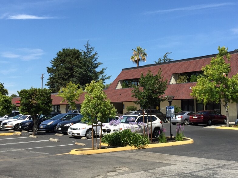 Primary Photo Of 2483 Old Middlefield Way, Mountain View Office Residential For Lease