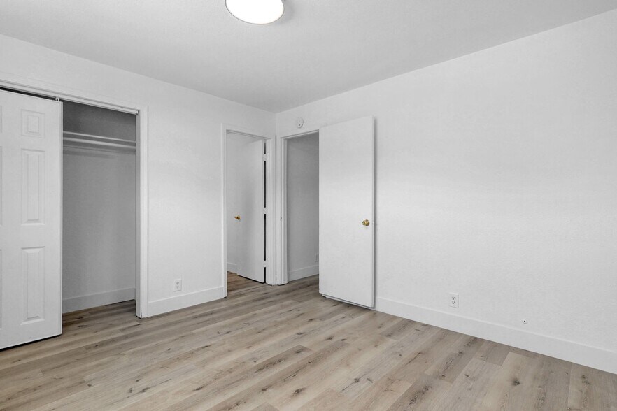 More Photos Of 315-317 B St, Roseville Apartments For Sale