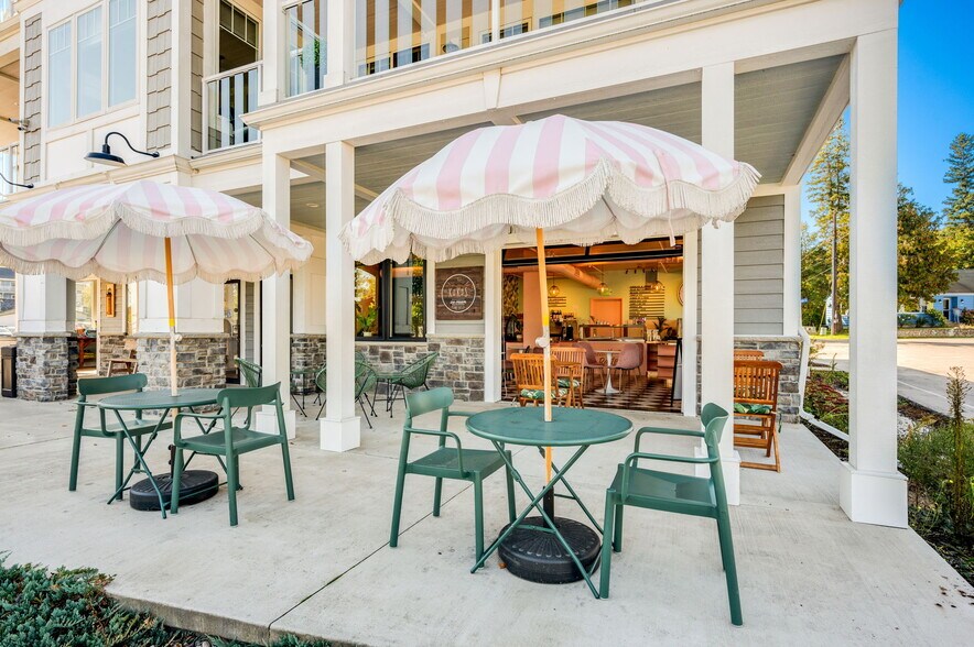 More Photos Of 2363 Mill Rd, Sister Bay Apartments For Sale