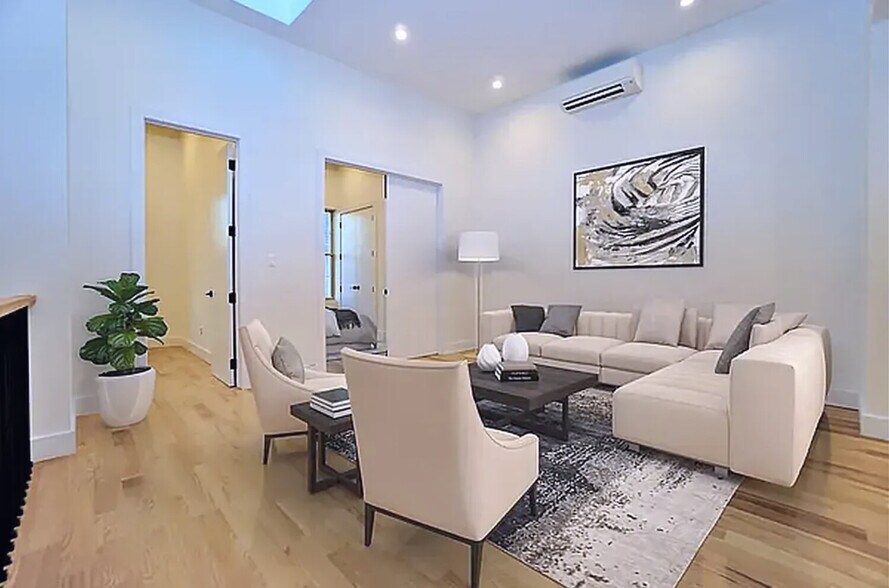 More Photos Of 989 Halsey St, Brooklyn Apartments For Sale