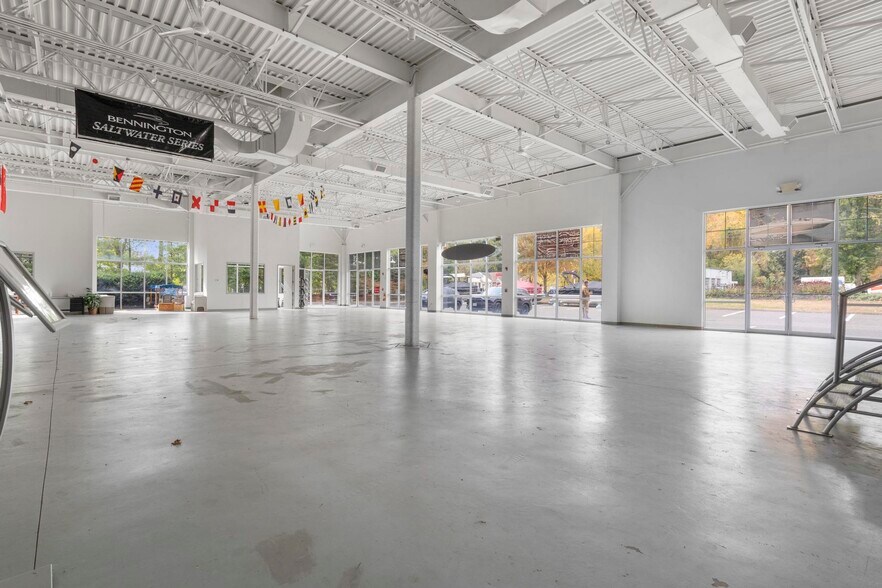 More Photos Of 507 Danbury Rd, New Milford Unknown For Lease