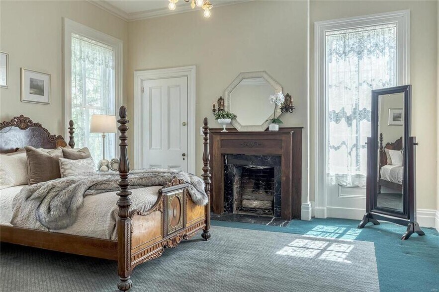 More Photos Of 11475 Lilac Ave, Saint Louis Specialty For Sale