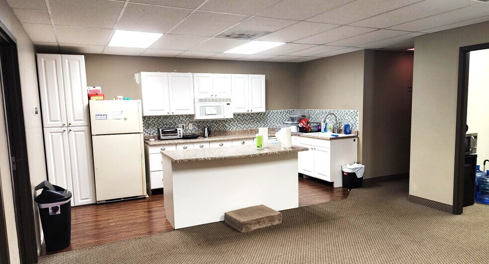 More Photos Of 11152 Huron St, Northglenn Medical For Sale