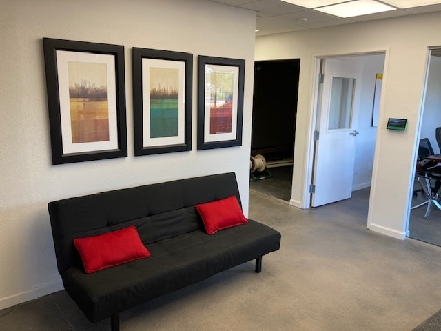 More Photos Of 1254-1256 W Cedar Ave, Denver Showroom For Lease