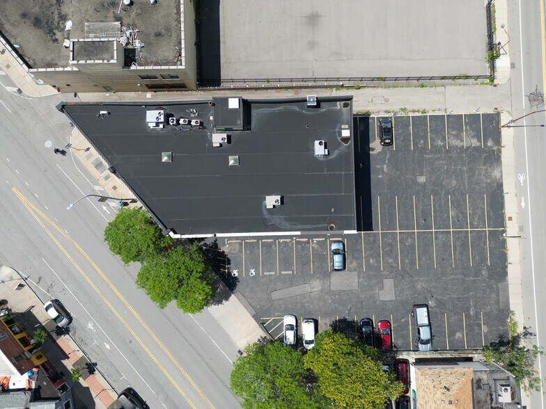 More Photos Of 550 E Main St, Rochester Office For Sale
