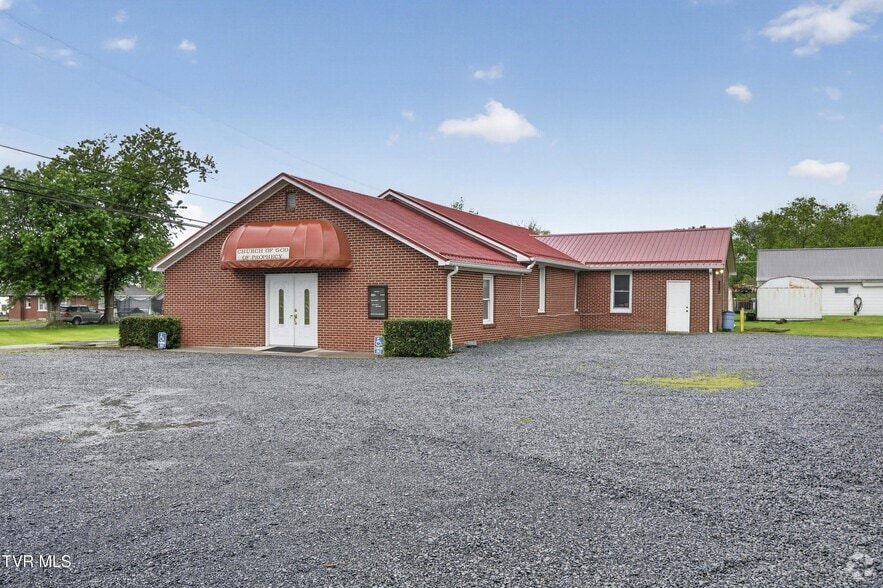 More Photos Of 302 Crescent Dr, Glade Spring Religious Facility For Sale