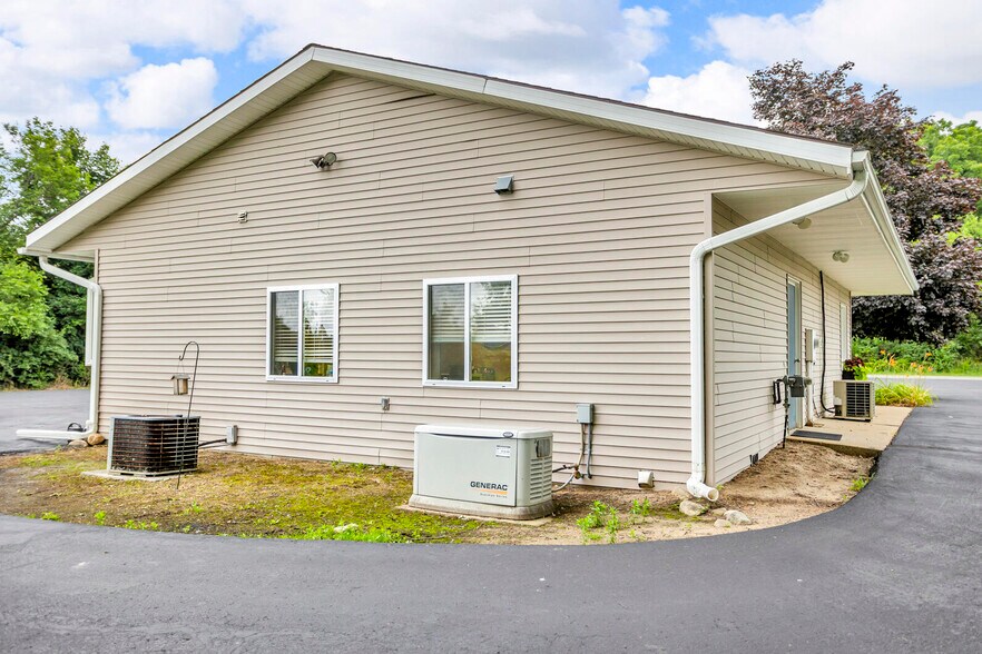 More Photos Of 7394 Moscow Rd, Horton General Retail For Sale