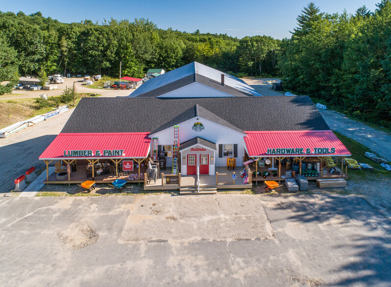 Primary Photo Of 190 Ossipee Trl E, Standish Freestanding For Sale