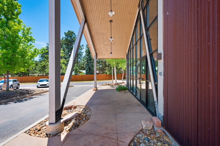More Photos Of 509 Scott Ave, Woodland Park Medical For Lease