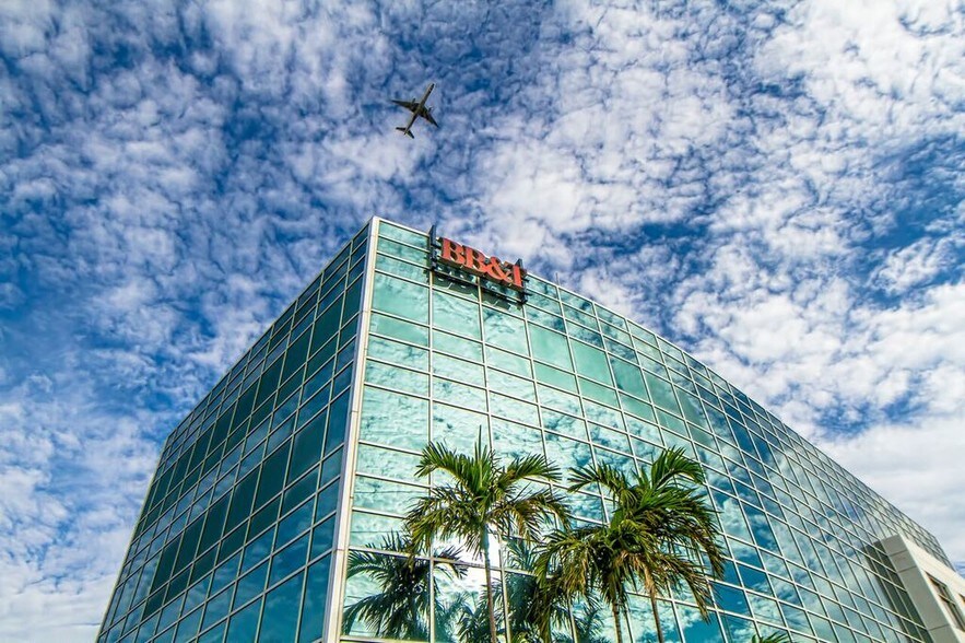 More Photos Of 2500 NW 107th Ave, Miami Office For Sale