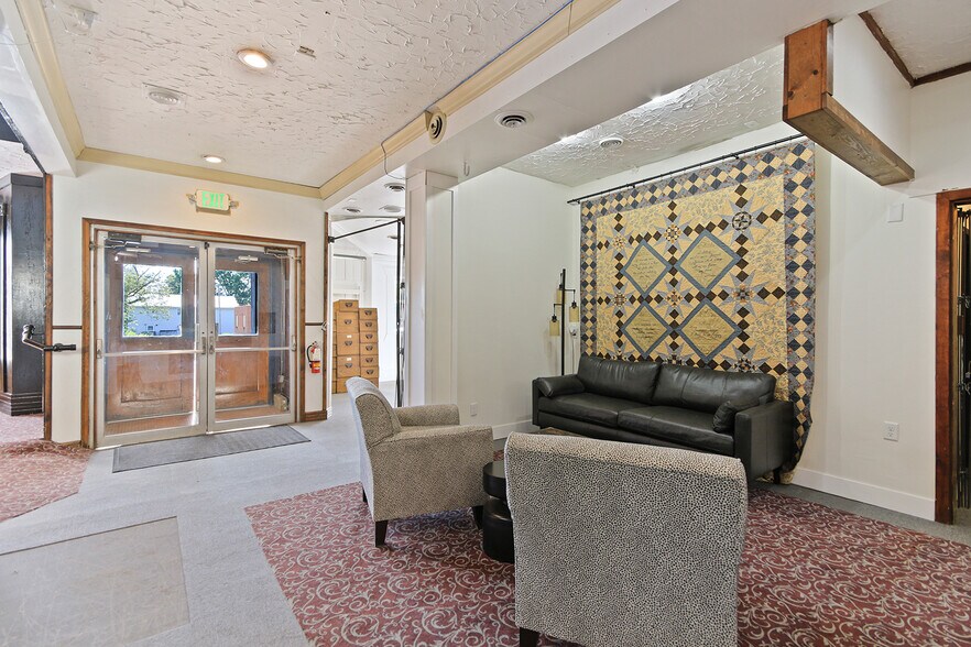 More Photos Of 105 Coal st, Mexico Specialty For Sale