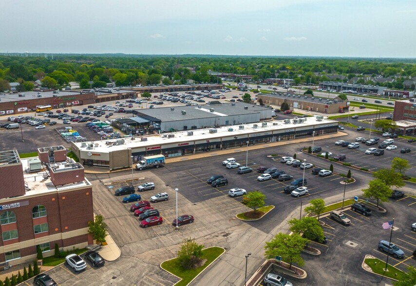 More Photos Of 1292 S Rickert Dr, Naperville Storefront For Sale