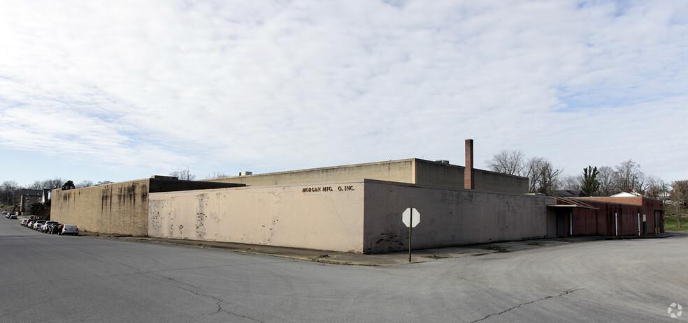 Primary Photo Of 200 7th St, Etowah Distribution For Lease