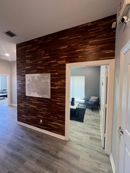 More Photos Of 5228 Village Creek Dr, Plano Office For Sale