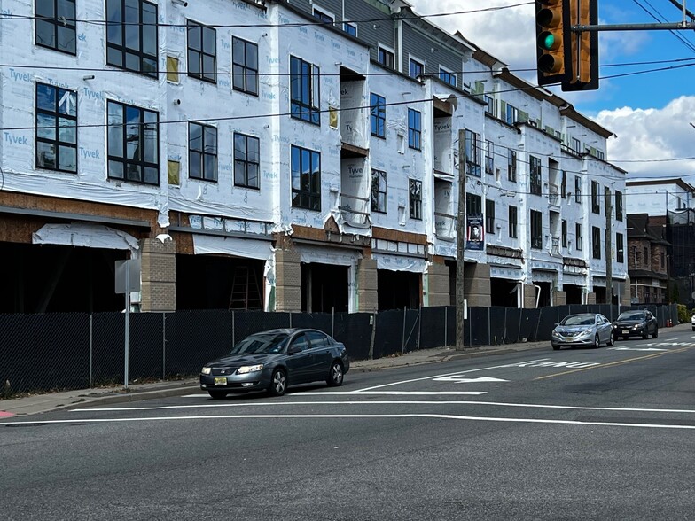 More Photos Of 190 Kinderkamack Rd, Emerson Apartments For Lease