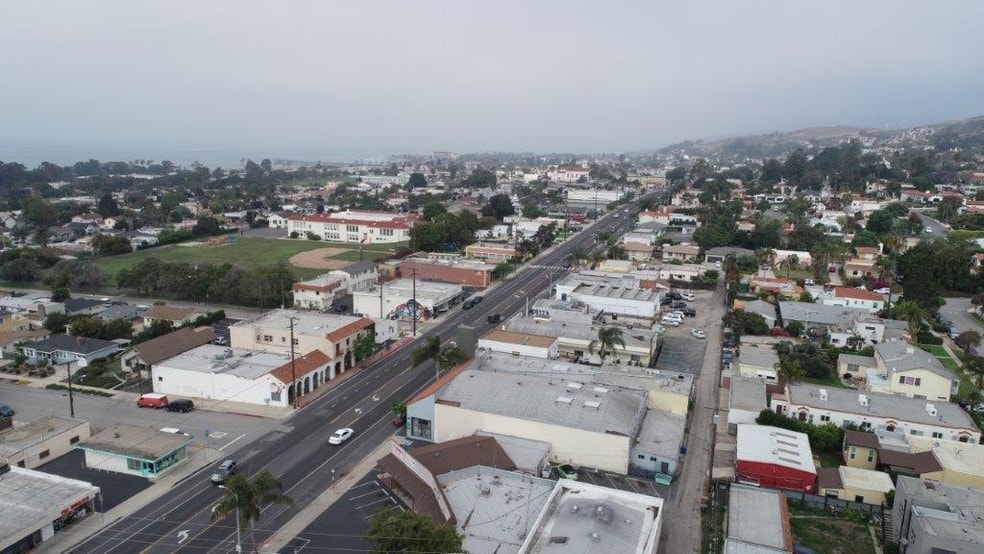 More Photos Of 1793 E Main St, Ventura Storefront For Sale