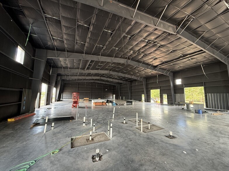 More Photos Of 1006 Viera Boulevard, Rockledge Showroom For Lease