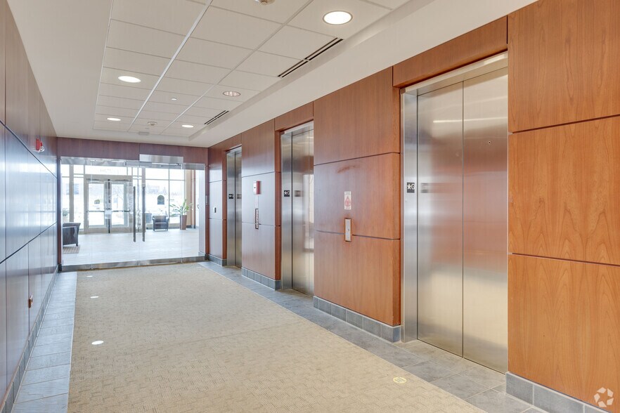 More Photos Of 27201 Bella Vista Pky, Warrenville Office For Sale