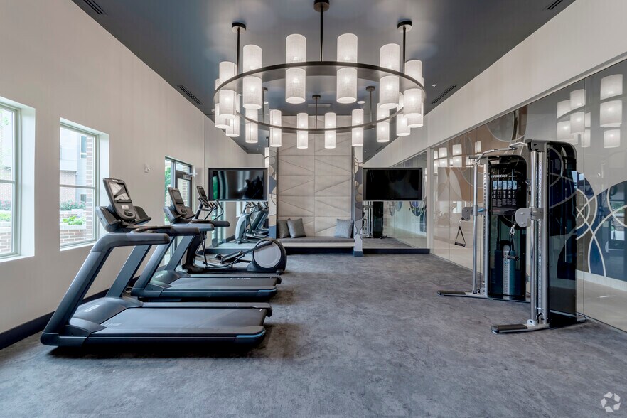 More Photos Of 4100 Rhode Island Ave, Brentwood Apartments For Lease