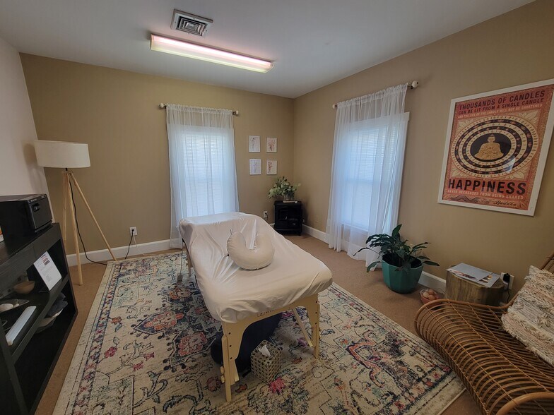More Photos Of 683 Main St, Norwell Loft Creative Space For Lease