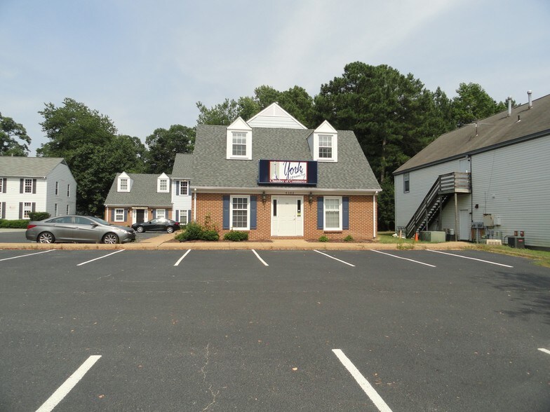 More Photos Of 4102 George Washington Mem Hwy, Yorktown Office For Lease