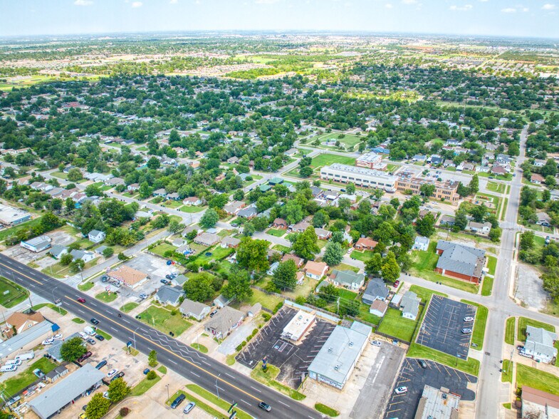 More Photos Of 1215 W Britton Rd, Oklahoma City Auto Dealership For Sale
