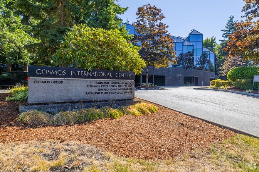 More Photos Of 11747 NE 1st St, Bellevue Office For Lease