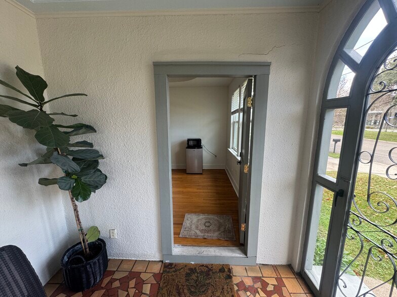 More Photos Of 514 Harrison Ave, New Orleans Office For Lease