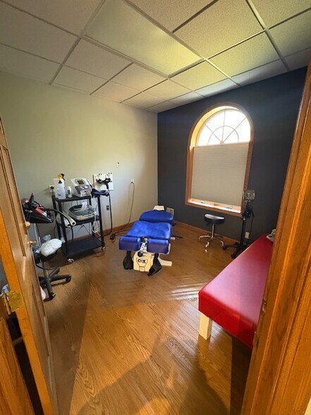 More Photos Of 6490 Main St, Buffalo Medical For Lease