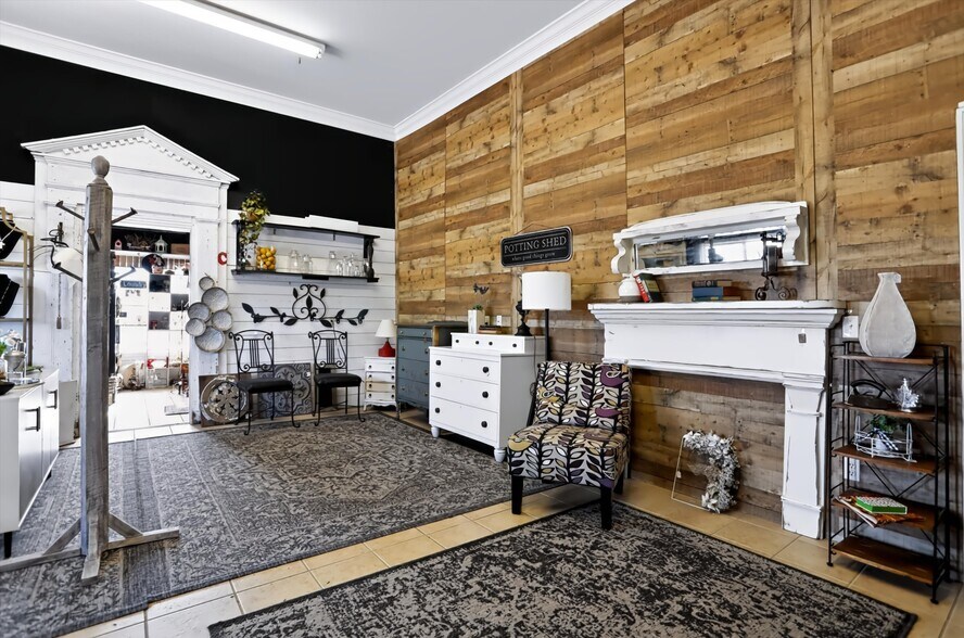 More Photos Of 291 E Two Cent Rd, Bargersville Warehouse For Sale
