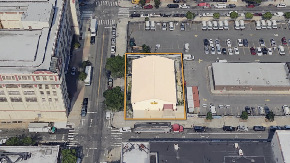 More Photos Of 4323 2nd Ave, Brooklyn Distribution For Lease