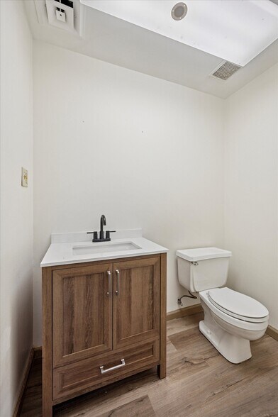 More Photos Of 300 Pond St, Bristol Office For Sale