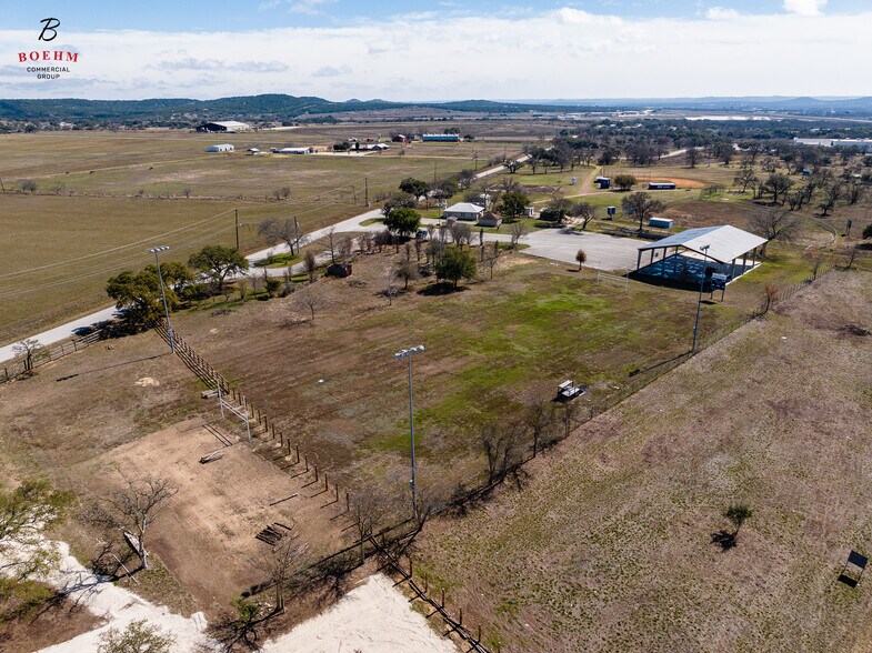 More Photos Of 601 Peterson Farm Rd, Kerrville Land For Sale