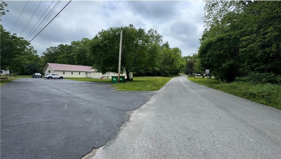 More Photos Of 445 Schmitt Rd, Rossville Religious Facility For Sale
